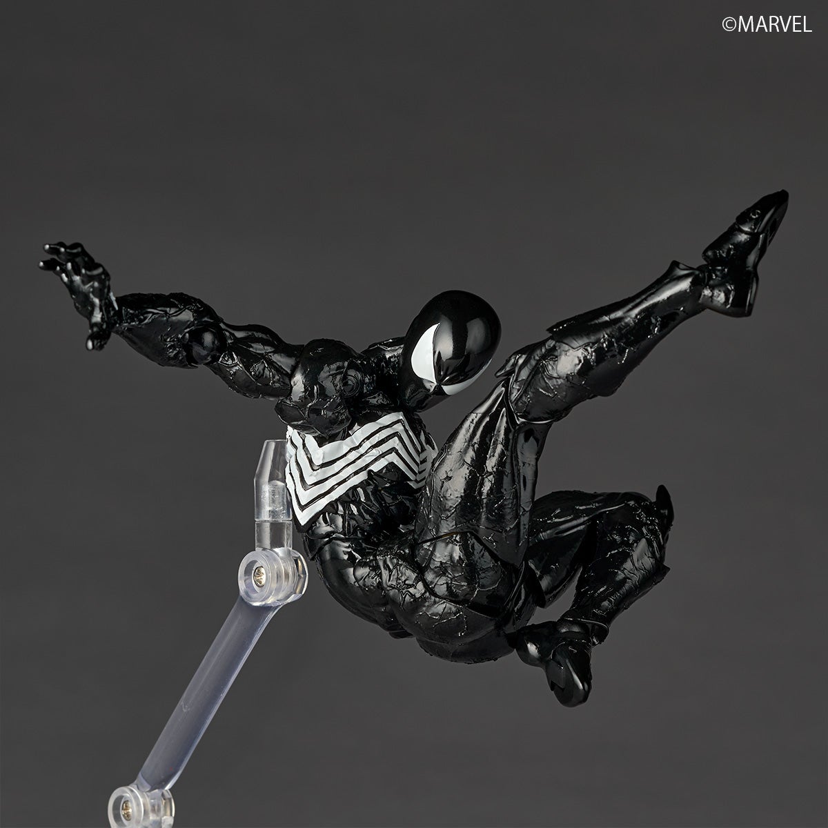 Amazing Yamaguchi / Revoltech: Symbiote Spider-Man (2027 Reissue )(no Bonus)(Pre-Order)