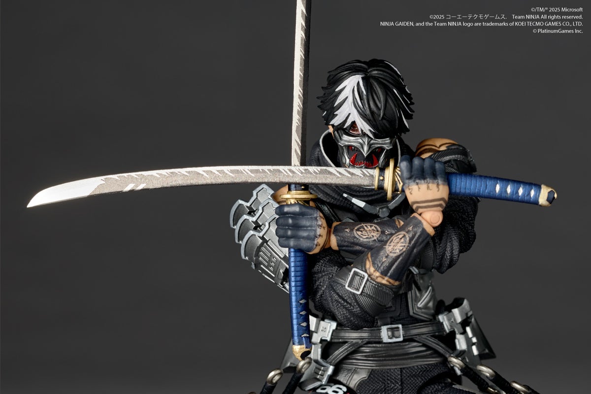 Amazing Yamaguchi / Revoltech: NINJA GAIDEN 4-Yakumo (With Bonus)(Pre-Order)