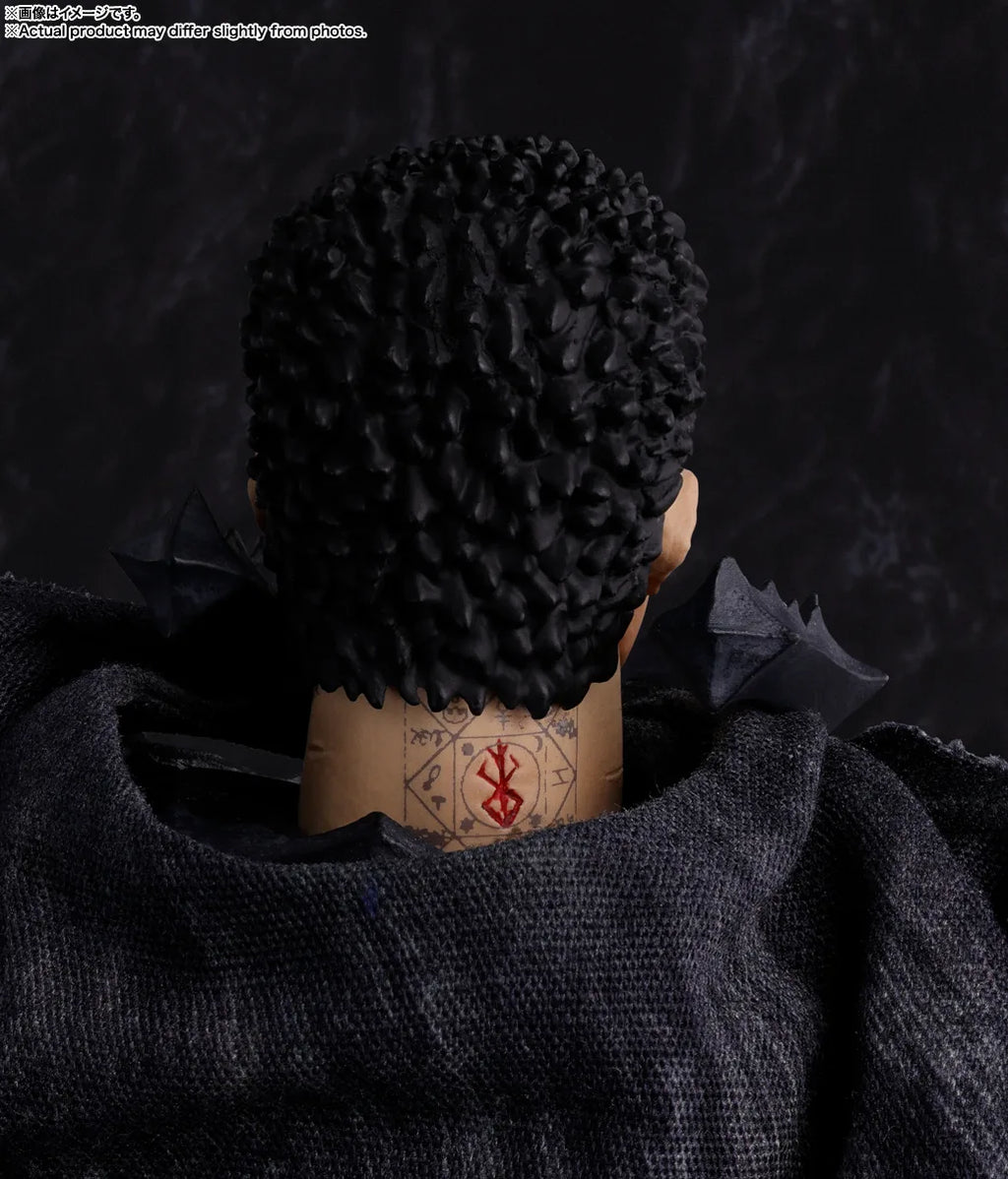 S.H.Figuarts-Berserk-Guts (Berserker Armor) -(Reissue) (Pre-Order)