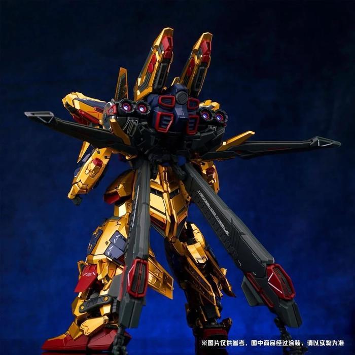 Shenma model 1/100 MG Golden Warrior Model Kit （With Metal Frame）