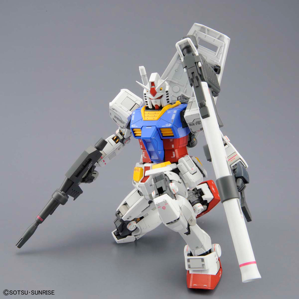 MG 1/100 RX-78-2 GUNDAM Ver.3.0