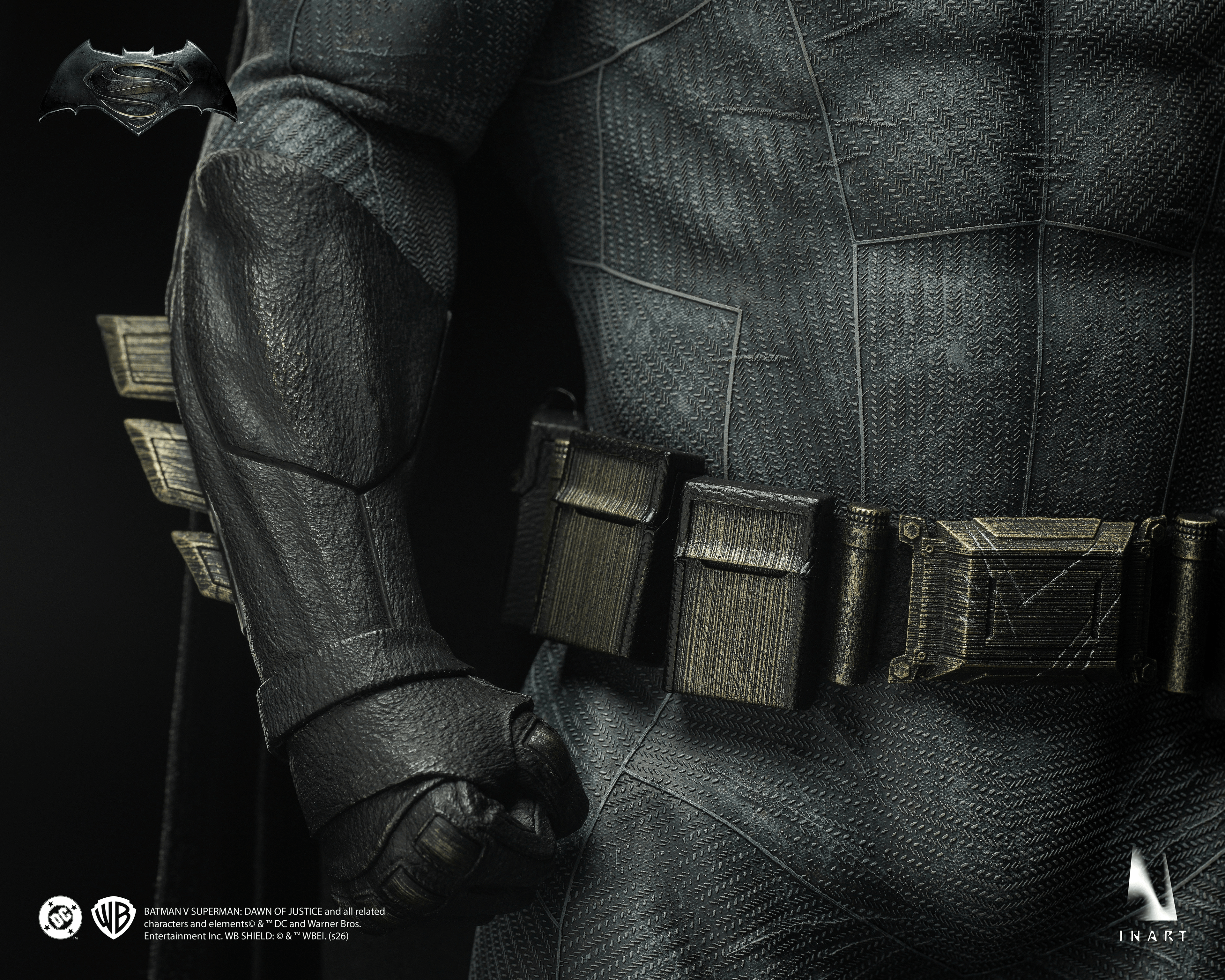 INART – Batman v Superman: Dawn of Justice - Batman 1/6 Collectible Figure(Pre-Order)