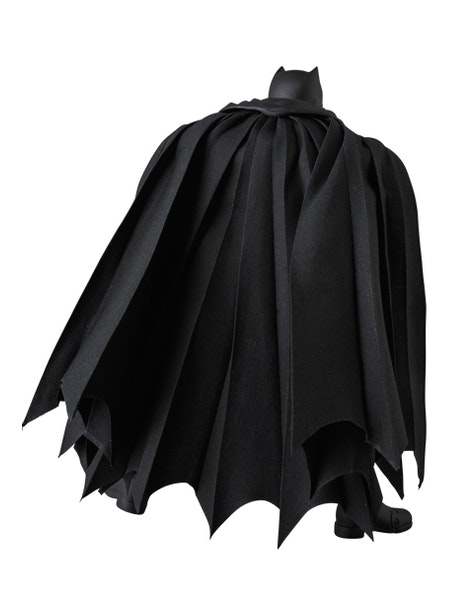 MAFEX -BATMAN (The Dark Knight Returns) No. 106 - Action Figure (Pre-Order)