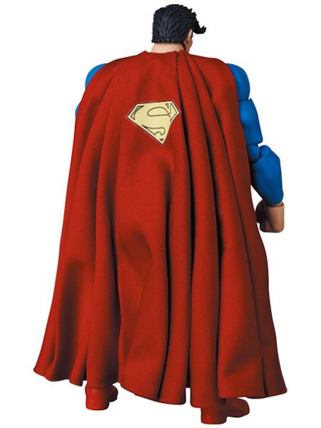 MAFEX - SUPERMAN (The Dark Knight Returns) No. 161 - Action Figure (Pre-Order)