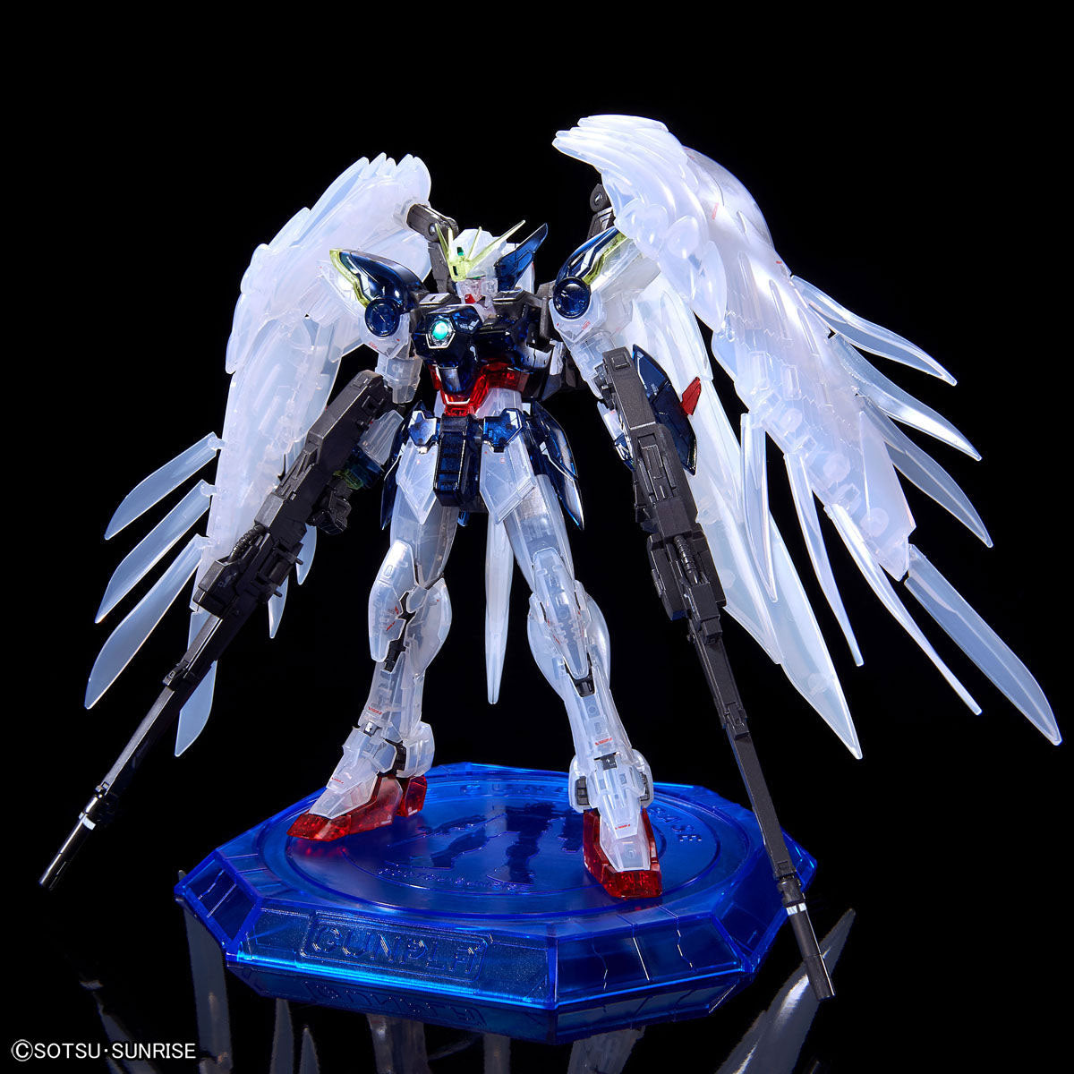 RG 1/144 THE GUNDAM BASE LIMITED WING GUNDAM ZERO EW [CLEAR COLOR]