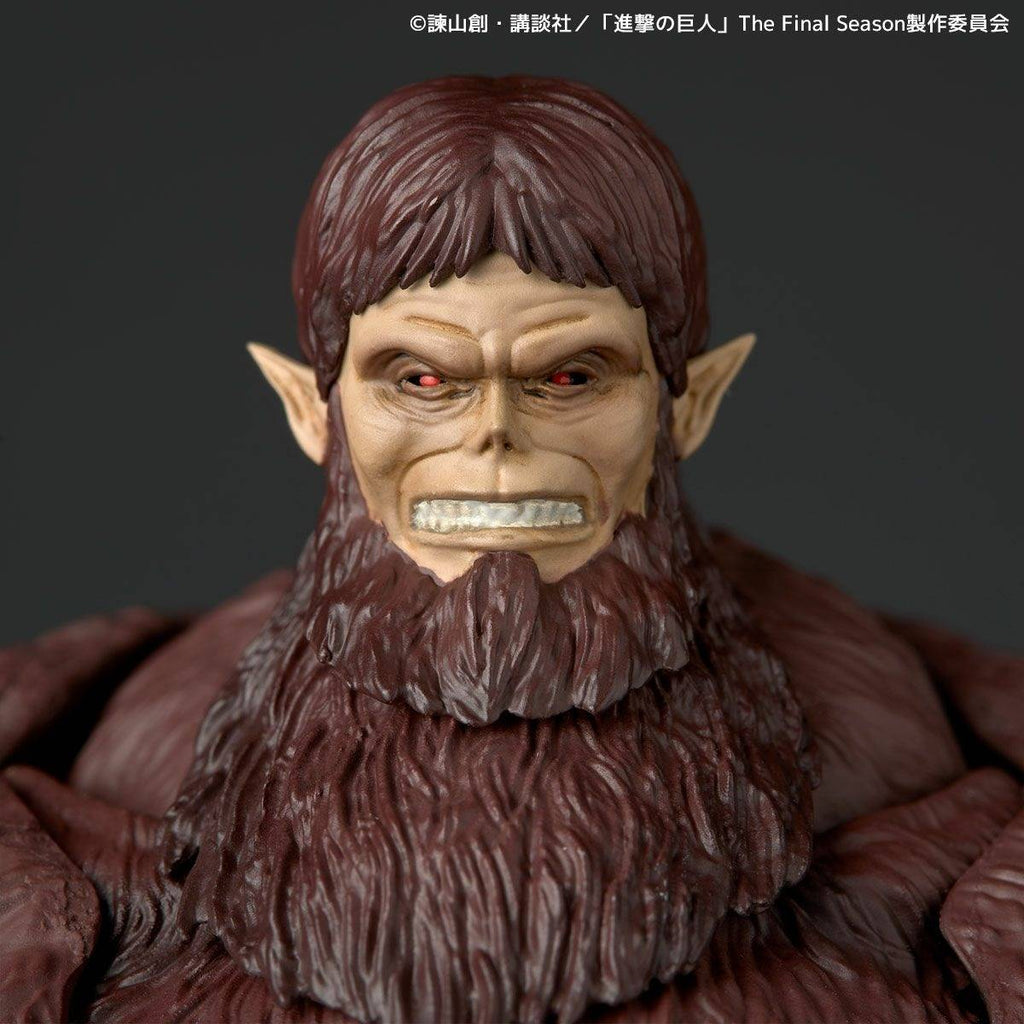 Amazing Yamaguchi / Revoltech: Attack on Titan - Beast Titan (With Bonus)