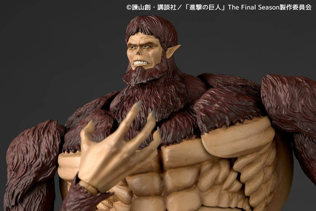 Amazing Yamaguchi / Revoltech: Attack on Titan - Beast Titan (With Bonus)
