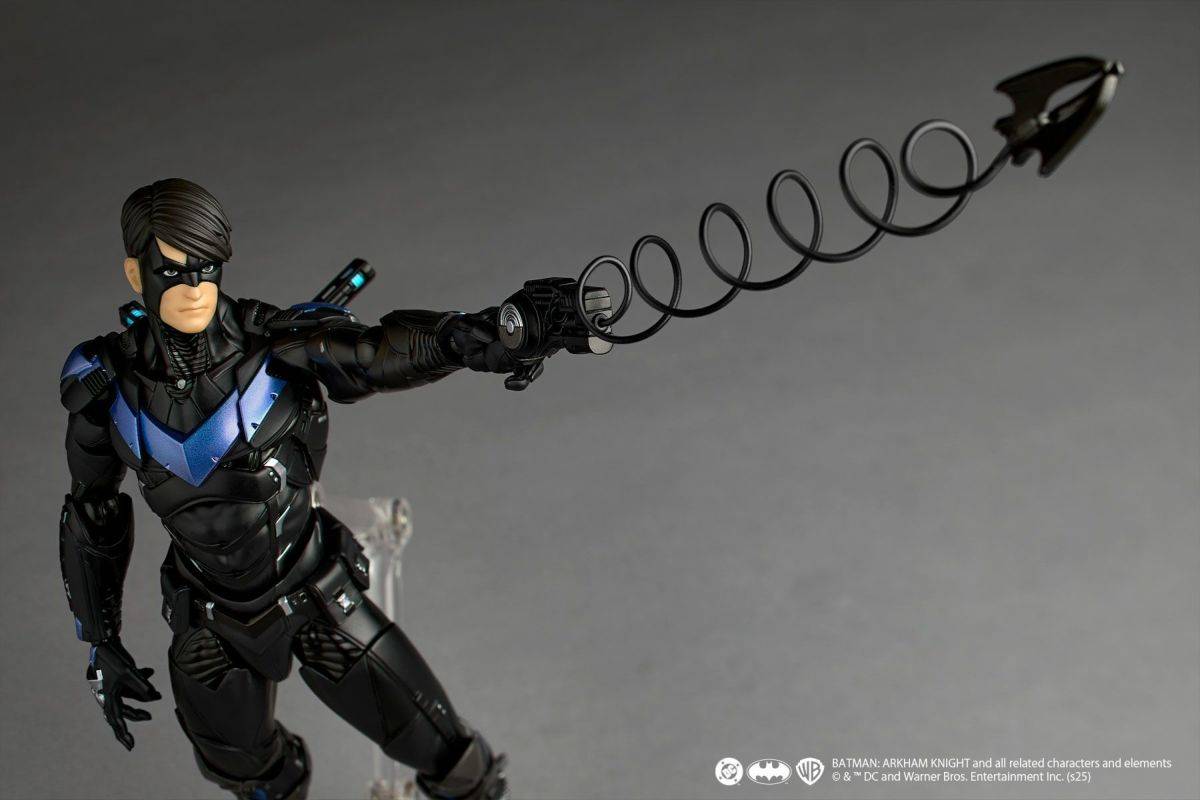 Amazing Yamaguchi / Revoltech: Batman - Nightwing (With Bonus)(Pre-Order)